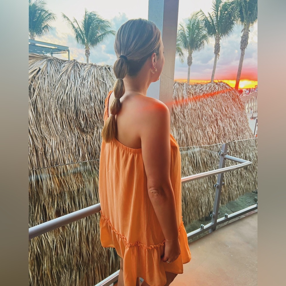 One shoulder dress